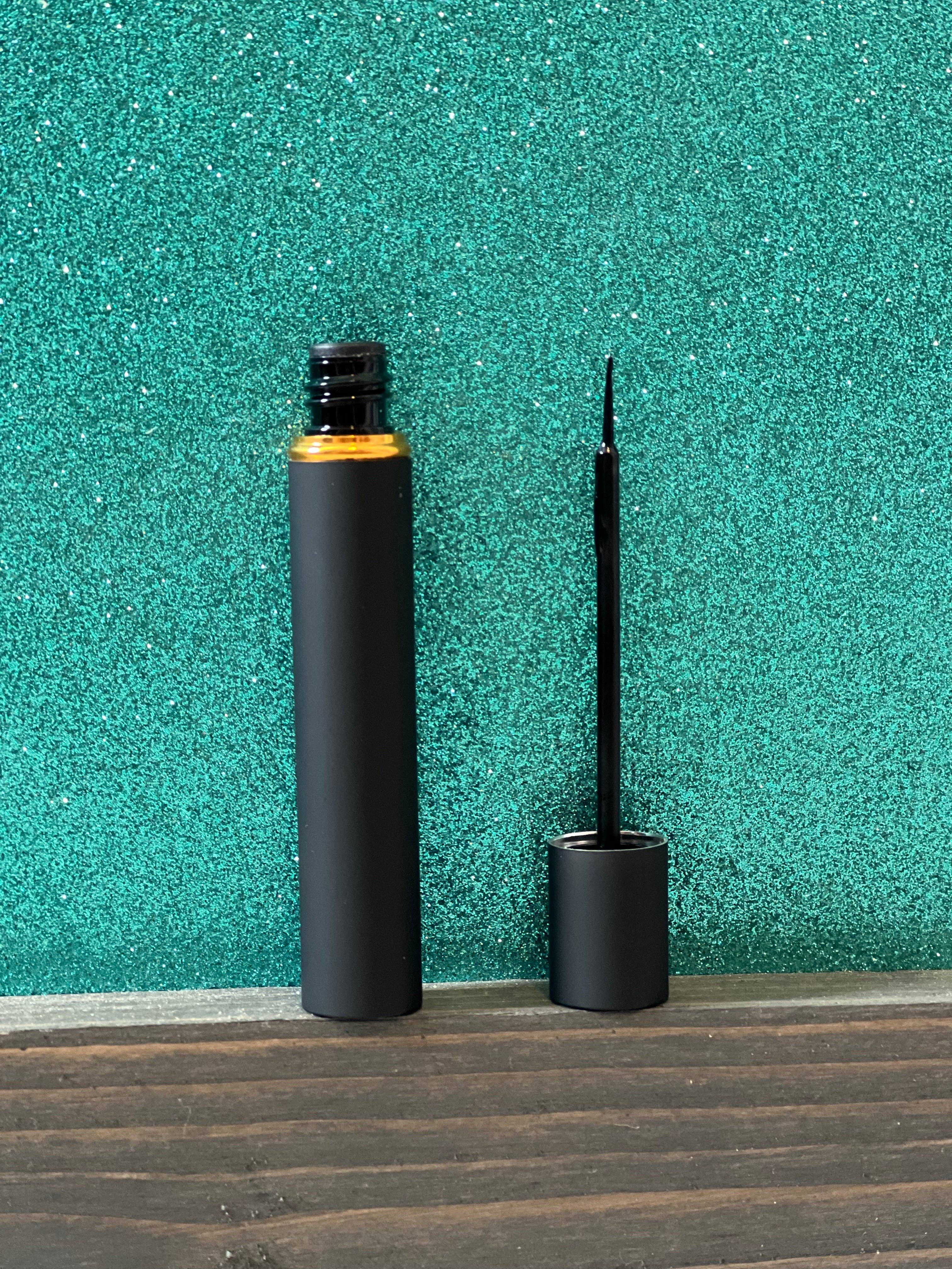 Lariat Lashes - Wholesale Fake Lash Applicator - Lash Glue (Adhesive Lashes)3