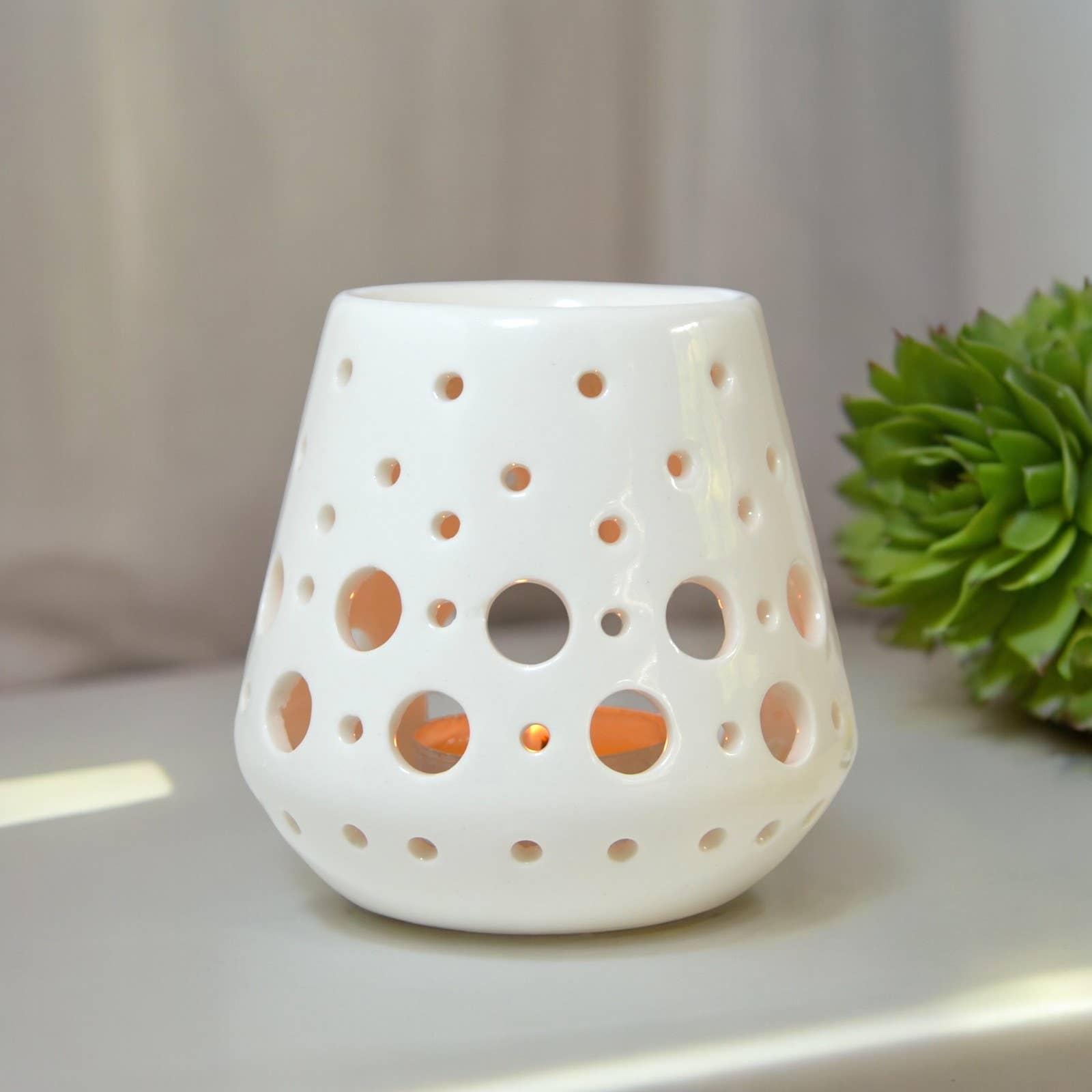 Zen'Arôme - Wholesale Oil warmer - Loob White Ceramic Fragrance Burner for Melts and Fragrance4