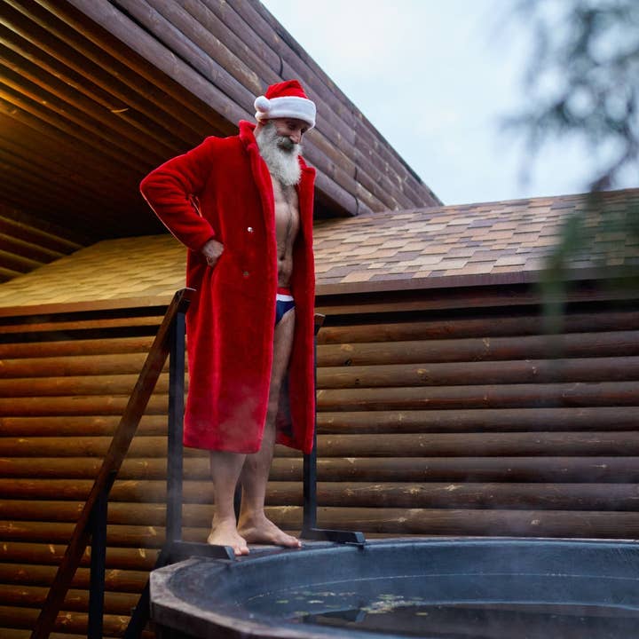 Santa's Hot Tub Soy Candle for wholesale by Excelsior Candle Co.