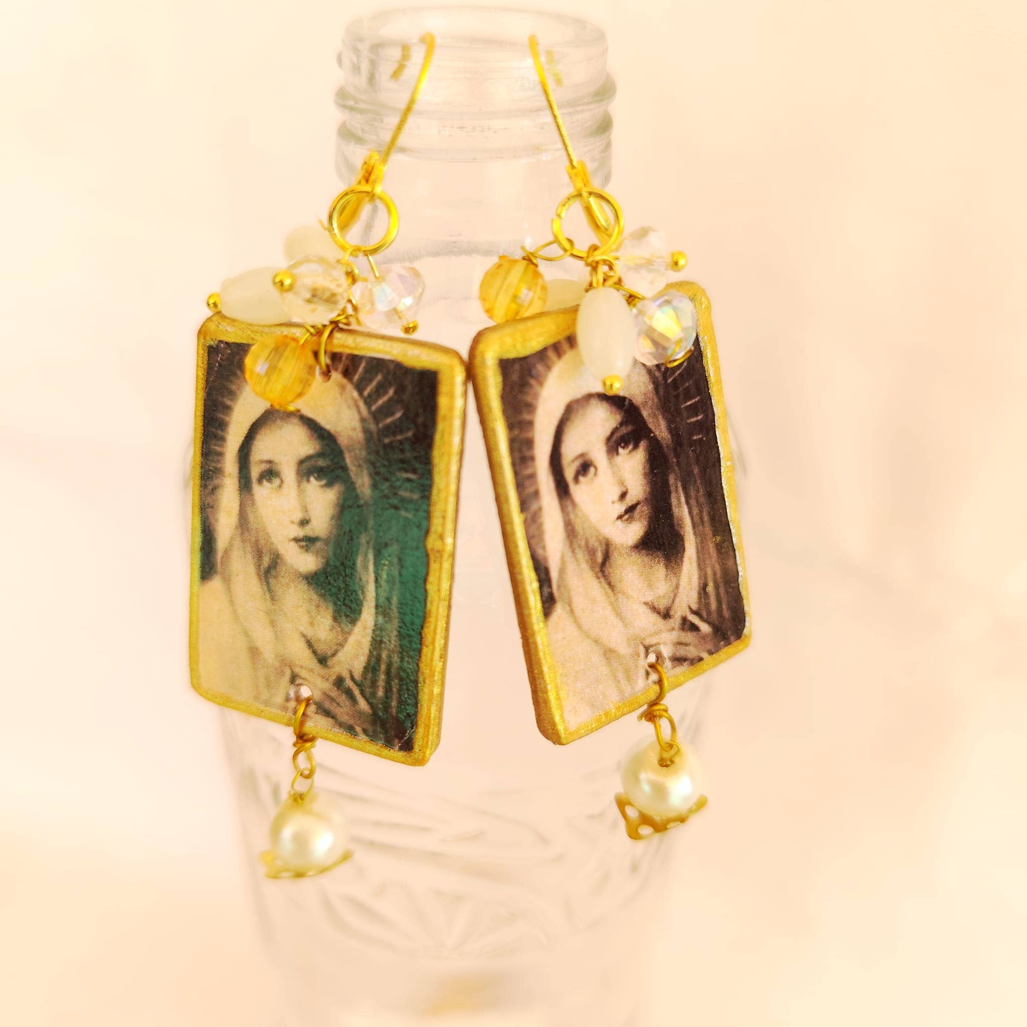 Wild & Free - Vente Boucles d'oreilles pendantes - Boucles d'oreilles Vierge Marie style vintage années 19202