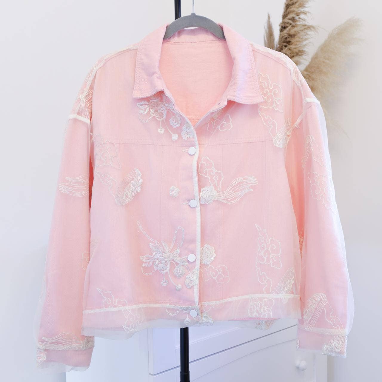 PEACH ACCESSORIES – wholesale Denim jacket – Women's – Cloud Veil Denim Jacket DNM092
