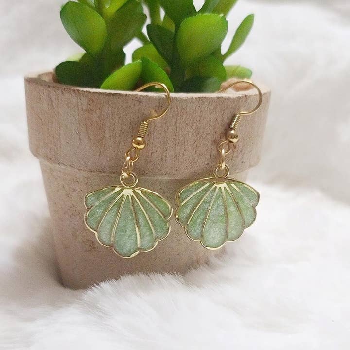 BabyGirl Creations - Wholesale Dangle Earrings - Seashell Dangle Earrings Beach Jewelry Gift0