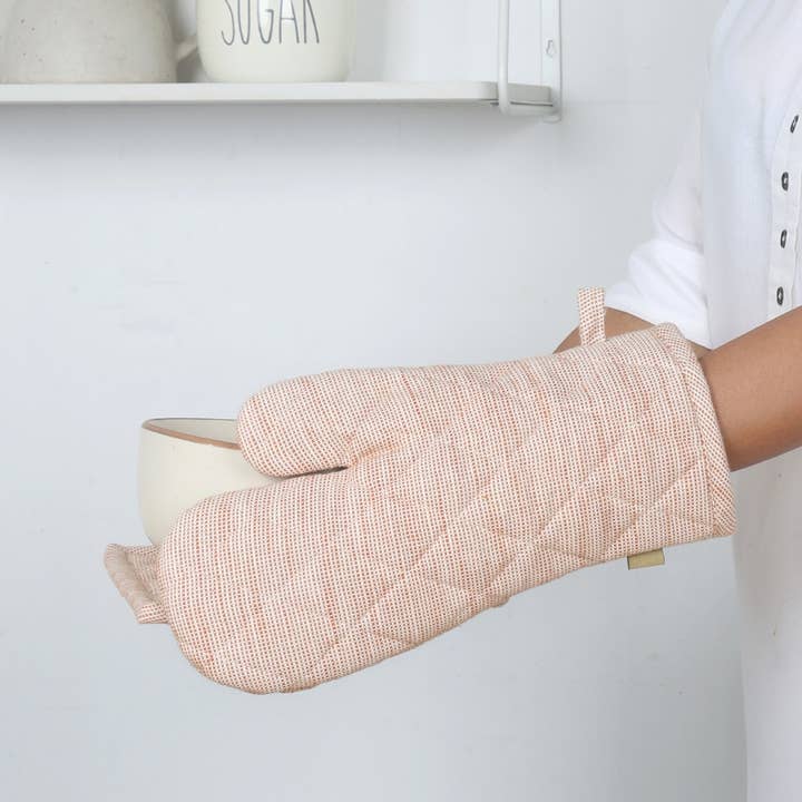 Oven Glove - Slub Chambray Rust for wholesale by Raine & Humble