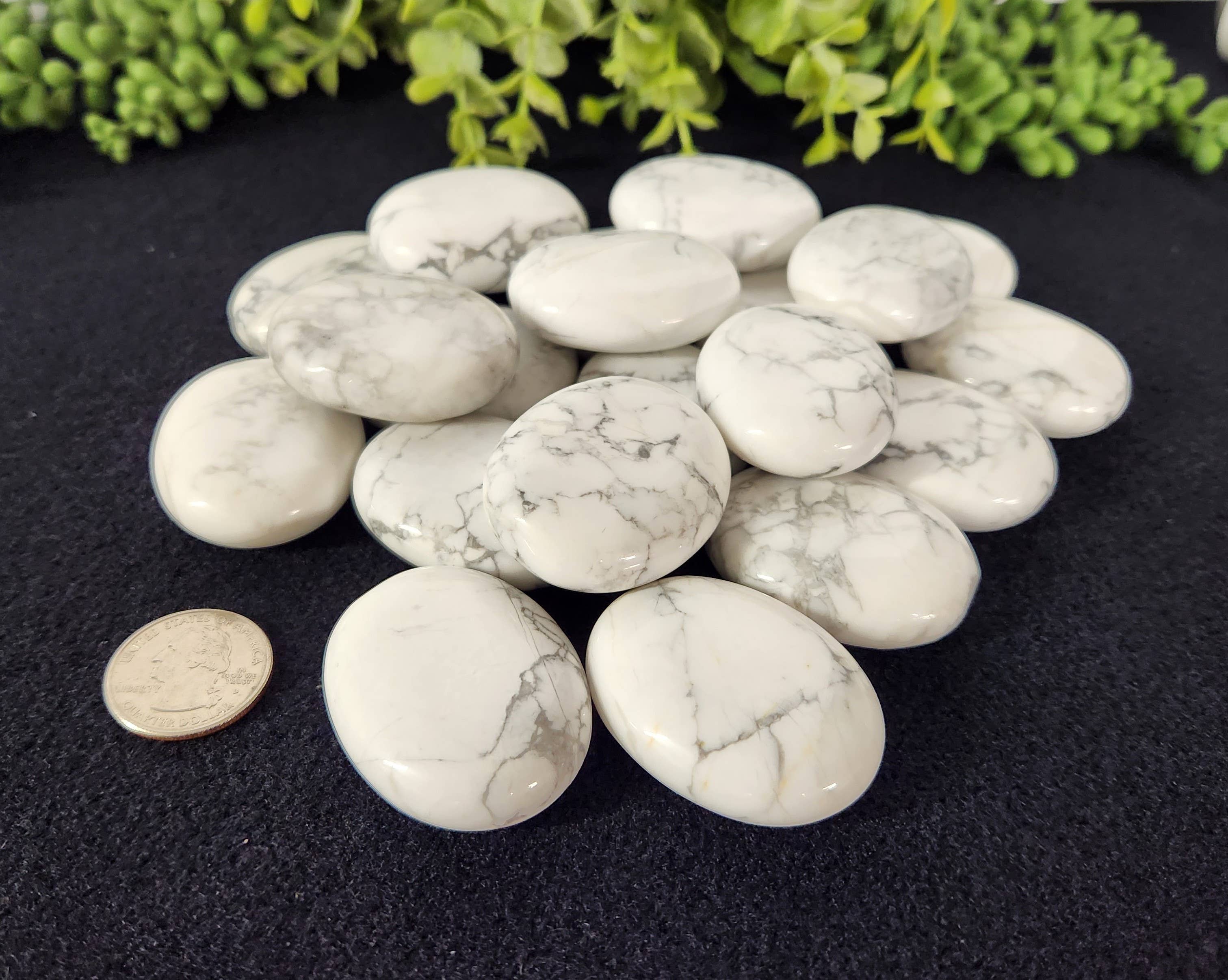 Meraki Gemstones - Wholesale Spiritual Stone/Crystal - White Howlite (0.5kg/1.1lbs.) Palm Stones /Pillow Shape2
