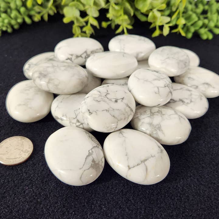Meraki Gemstones - Wholesale Spiritual Stone/Crystal - White Howlite (0.5kg/1.1lbs.) Palm Stones /Pillow Shape2