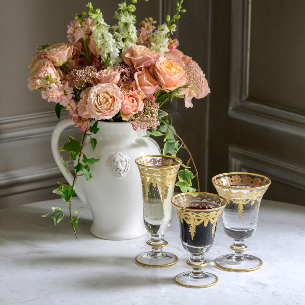 Arte Italica & Crown Linen Designs - Wholesale Wine Glass - Vetro Gold Wine Glass2