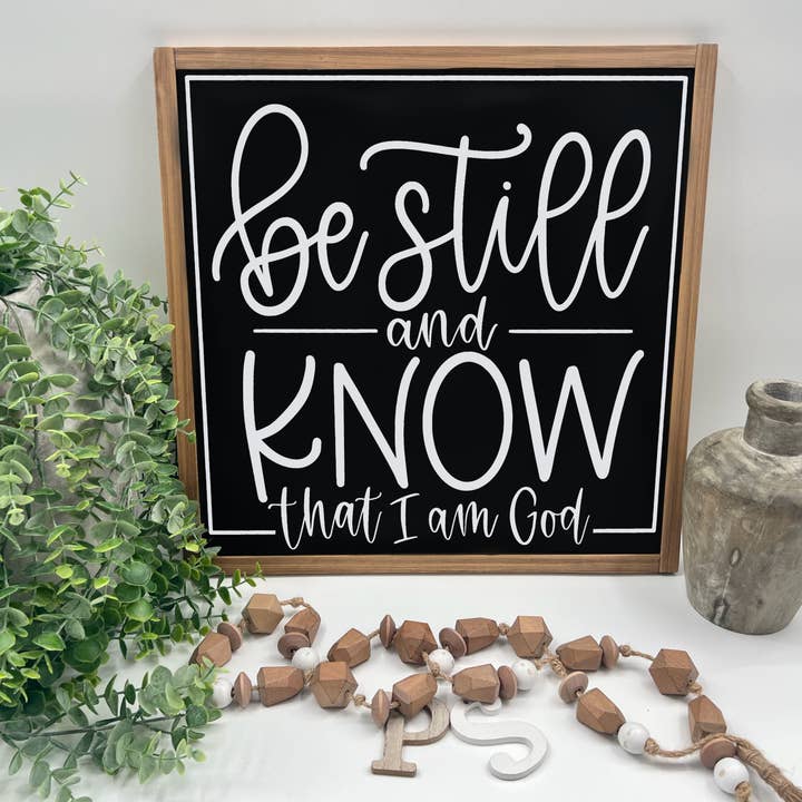 Estar Still E Saber Que Sou Deus - Madeira Sign por atacado de Plain&Simple Decor