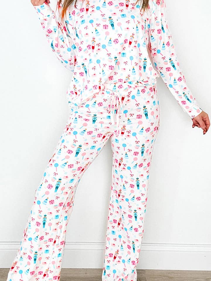 Christmas Pattern Long Sleeve Top and Wide Leg Pants Set for wholesale by Umorger