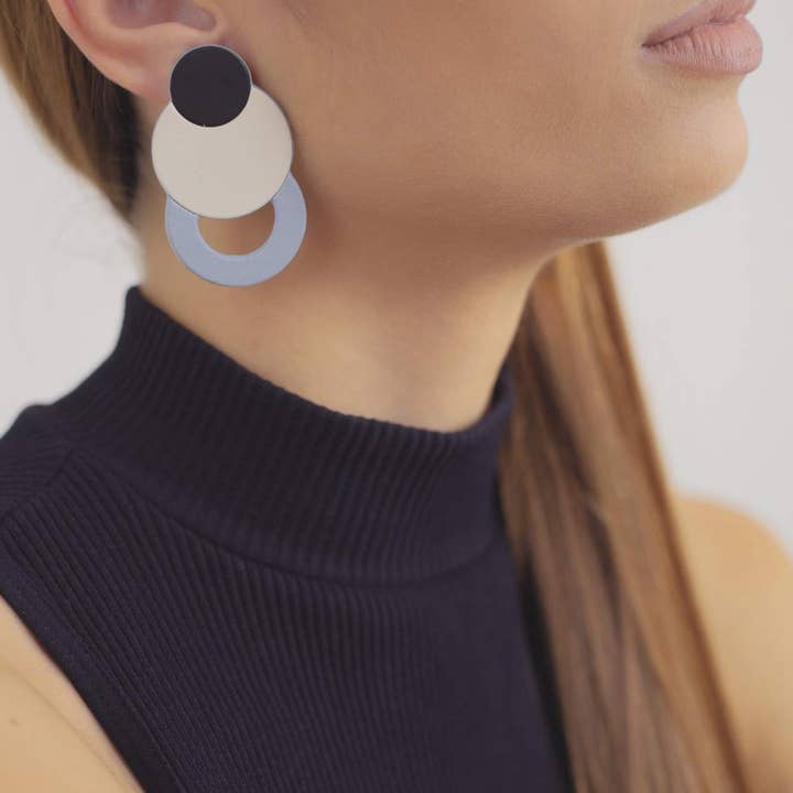 Carlota Earrings and other Purchase Wholesale blocos anotacoes. Free Returns & Net 60 Terms on Faire trending on Faire.