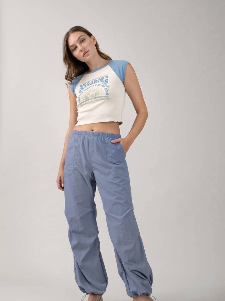 The Workshop Studio - Wholesale Pants - Women's - DRAWSTRING PARACHUTE PANTS6