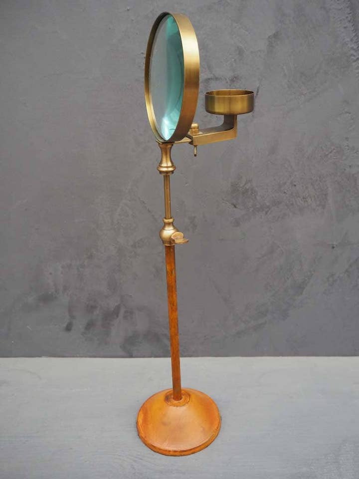 Magnifying T-lite Holder for wholesale by Chehoma USA