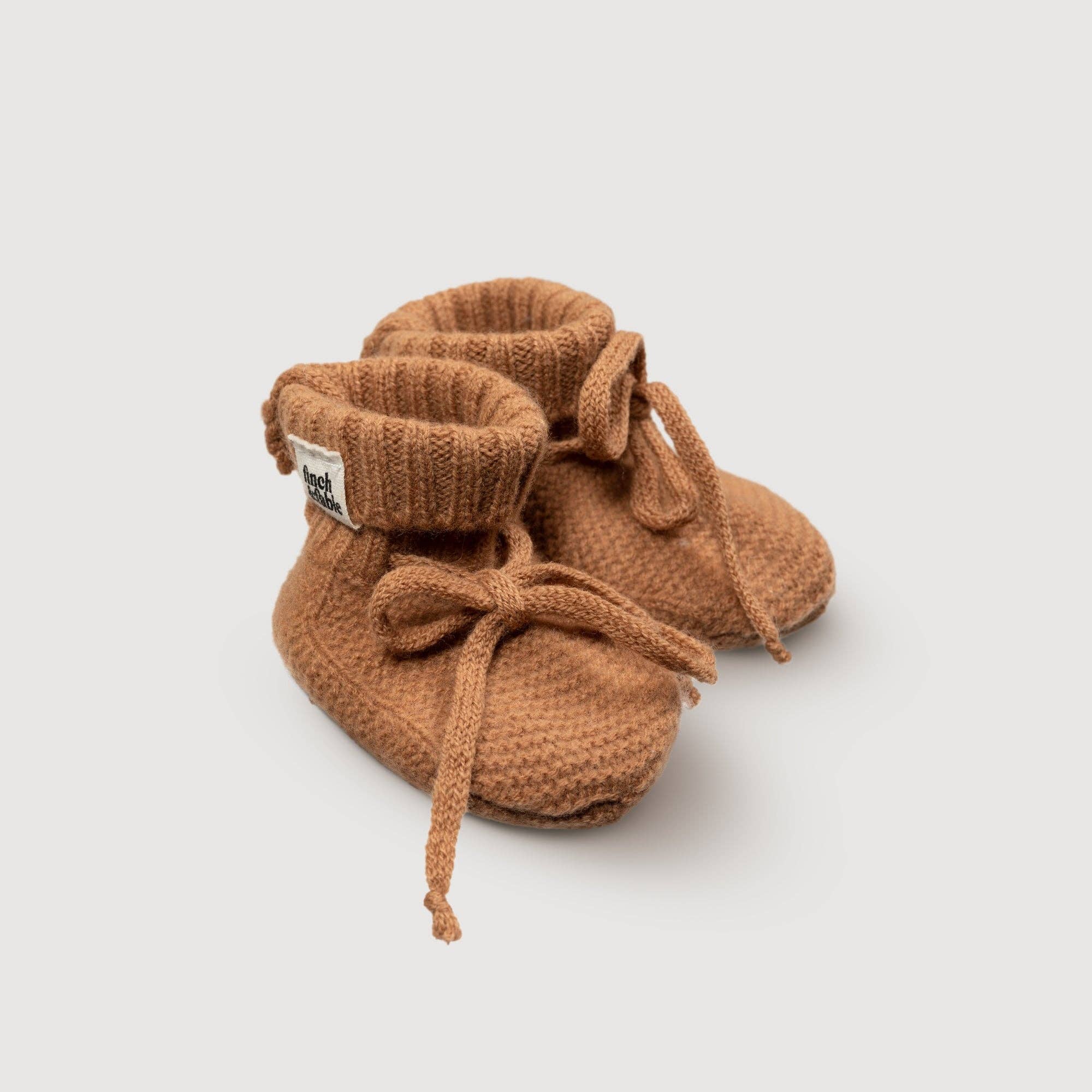 Finch & Fable - Wholesale Booties - Baby - Wool Knitted Baby Booties - Fawn