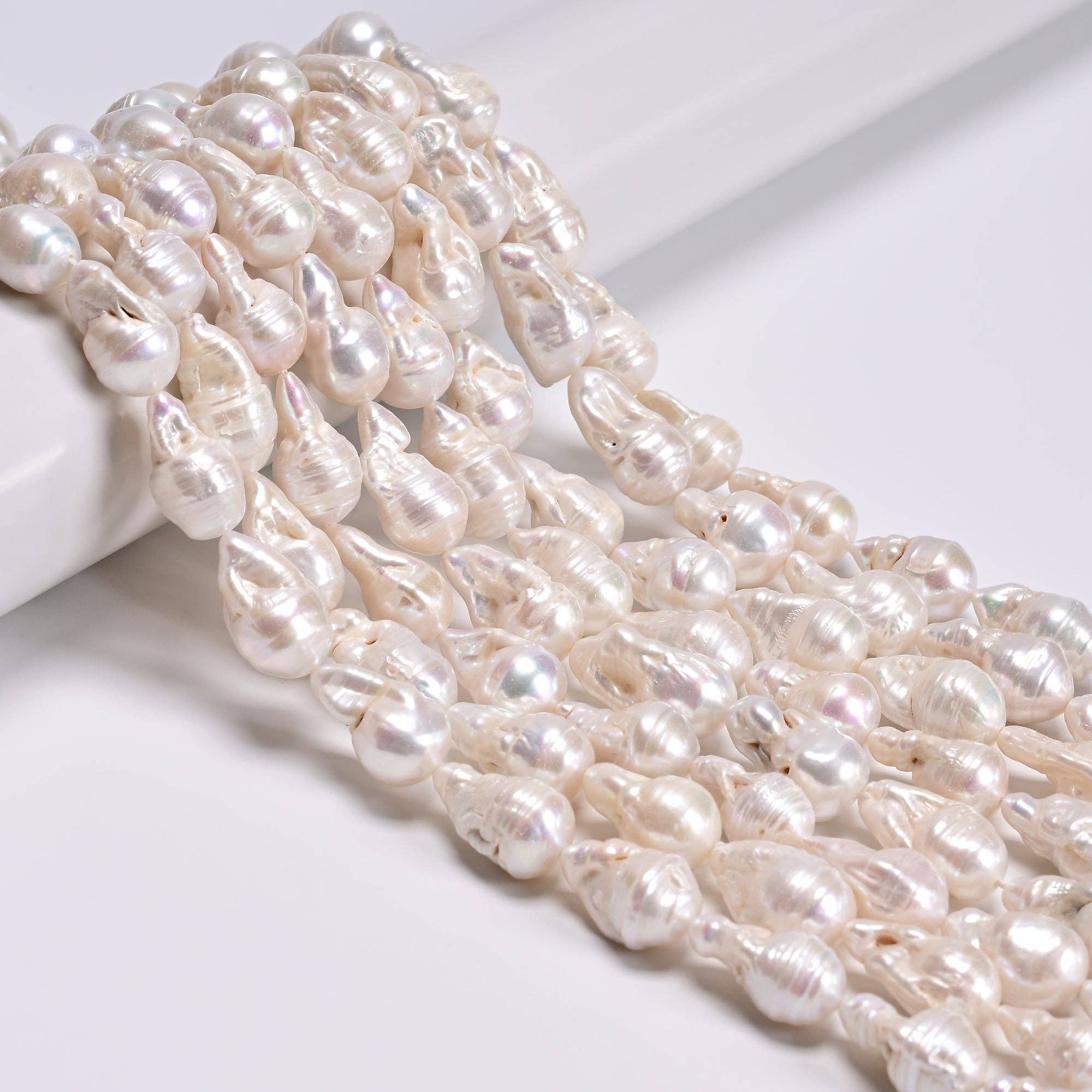 CRCBEADS - Wholesale Beads - Natural White Fresh Water Pearl Baroque Shape Beads 12-14x14-18mm 15.5" Strand0