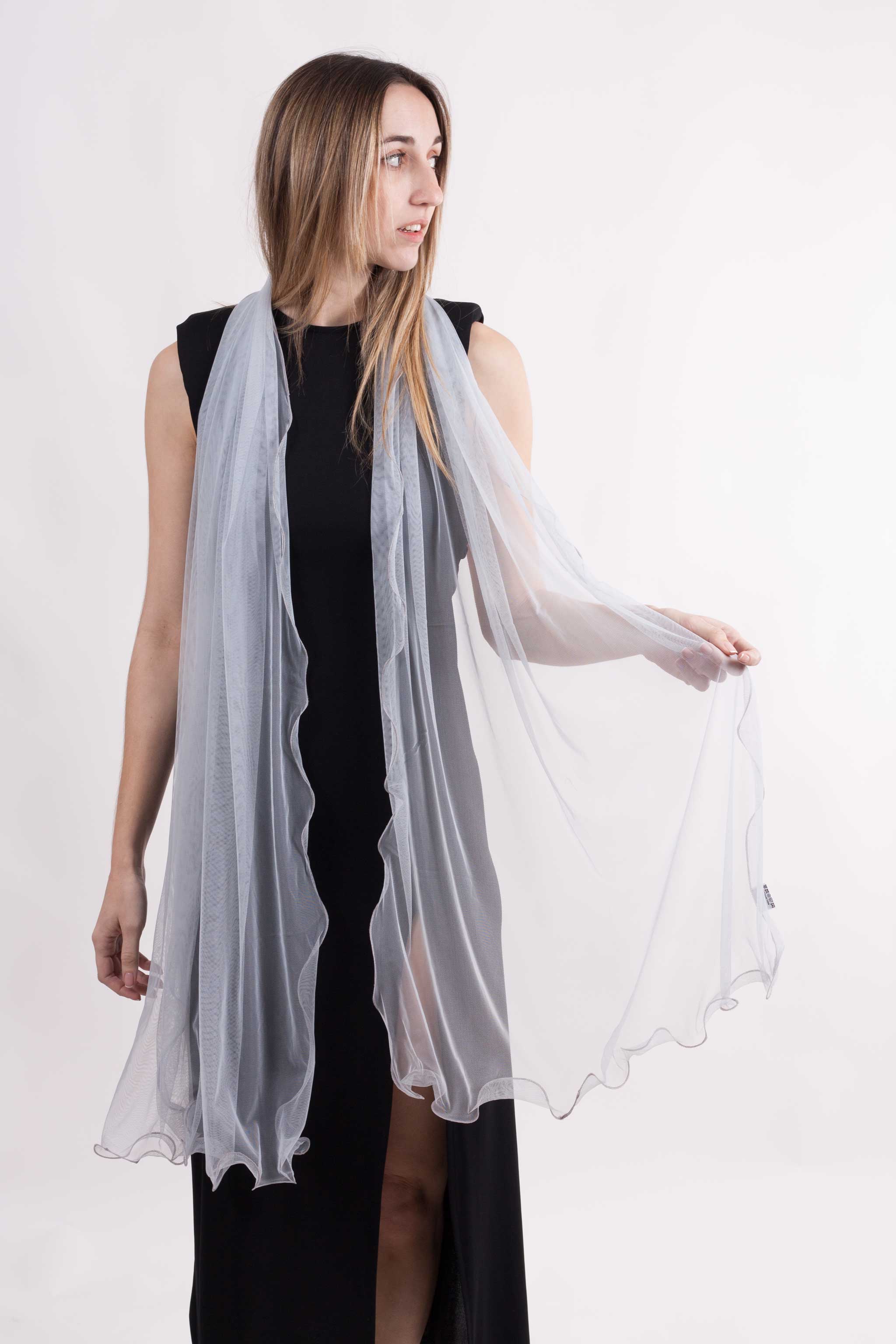 MR Complements - Vente Écharpe – femme - Châle en tulle grande taille aux bords ondulés19