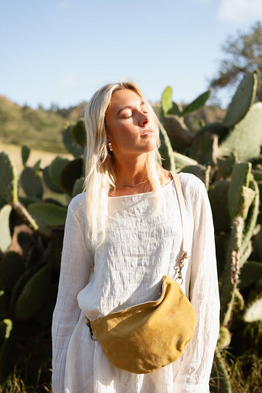 Olive n' Suede - Wholesale Belt Bag - Women's - Los Lunas Side Bag4