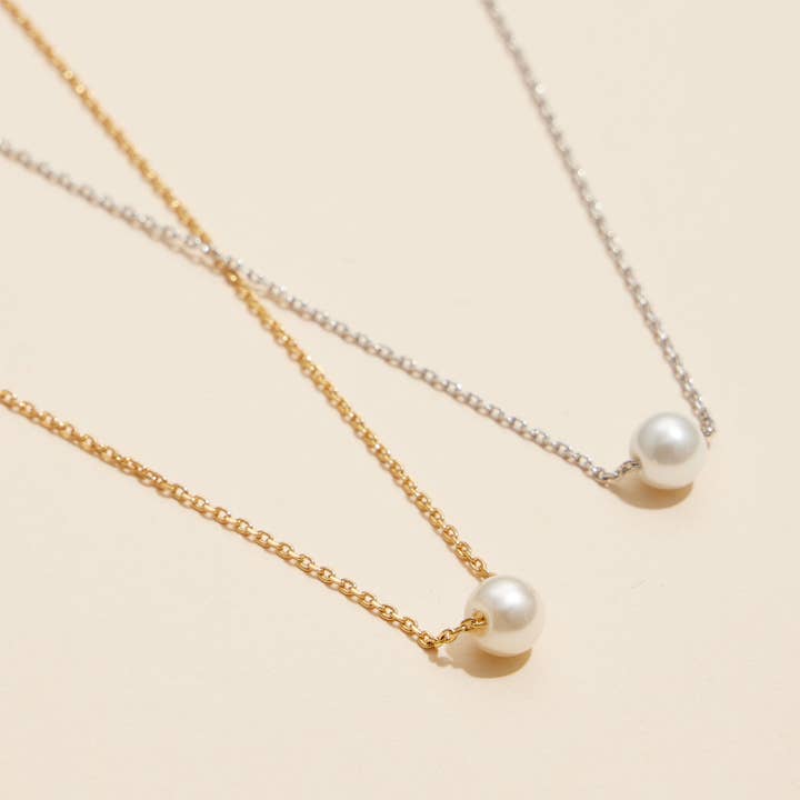 Frem - Wholesale Pendant/Charm Necklace - 6mm Classic Pearl Charm 18K Gold Dip Necklace