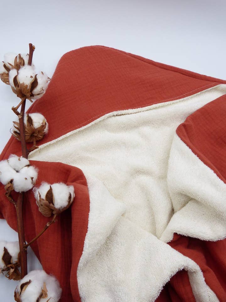 Raphaël badcape i ekologisk bomull - terrakotta för wholesale av Tijala