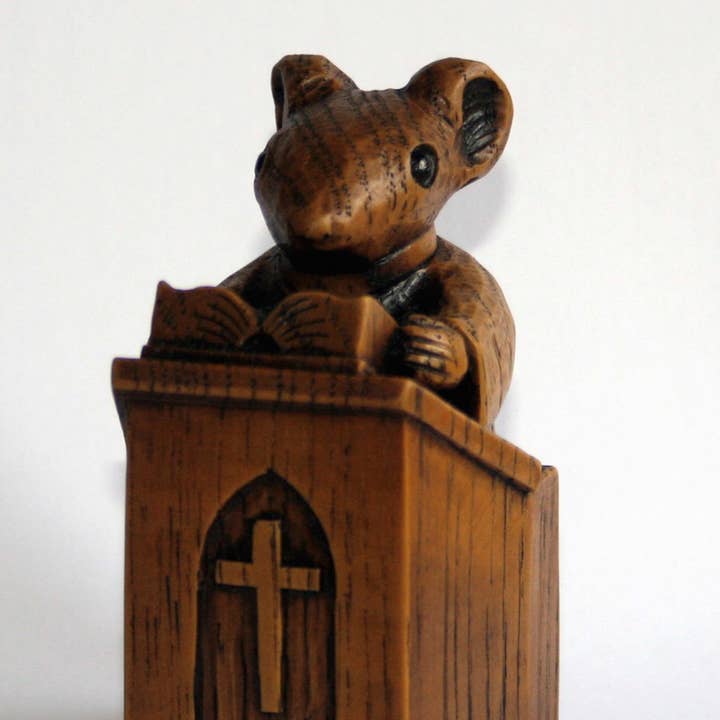 Oakapple Designs Ltd - Wholesale Decorative Figurine - Church Mouse In The Pulpit. Reproduction Carving Ornament.0