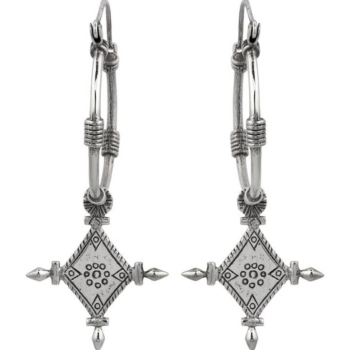 Nakila Collective - Vente Créoles - Petit cerceau Imani en laiton blanc1