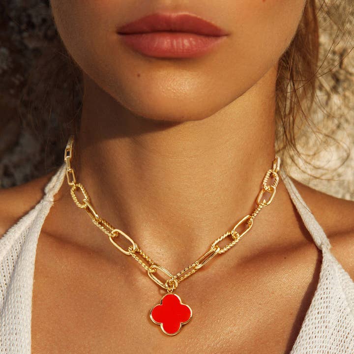 Sensibling Corp. - Wholesale Pendant/Charm Necklace - Gold Dipped Mother of Pearl Quatrefoil Pendant Necklace