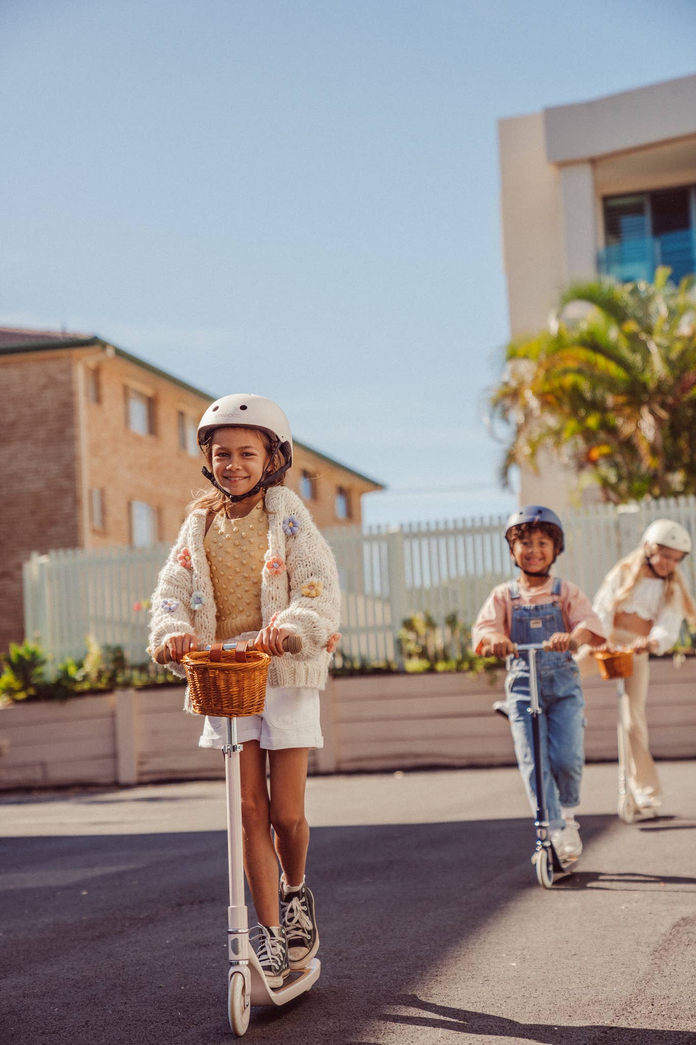 Banwood SL Europe - Vente Vélo et trottinette – enfant - TROTTINETTE MAXI VINTAGE BANWOOD - ROSE1