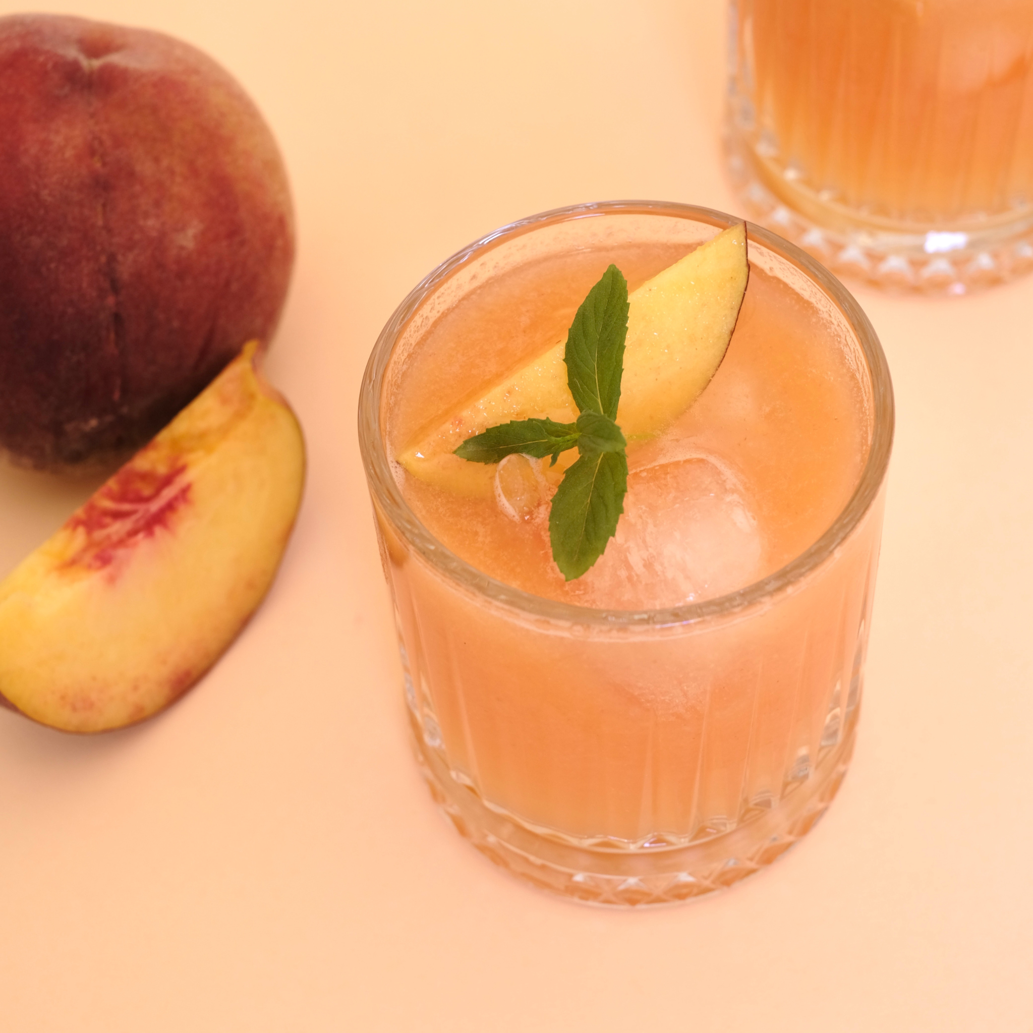 utoppa GmbH - Wholesale Sports/Energy Drink - NH Konjac Jelly Drink Peach 150 g1