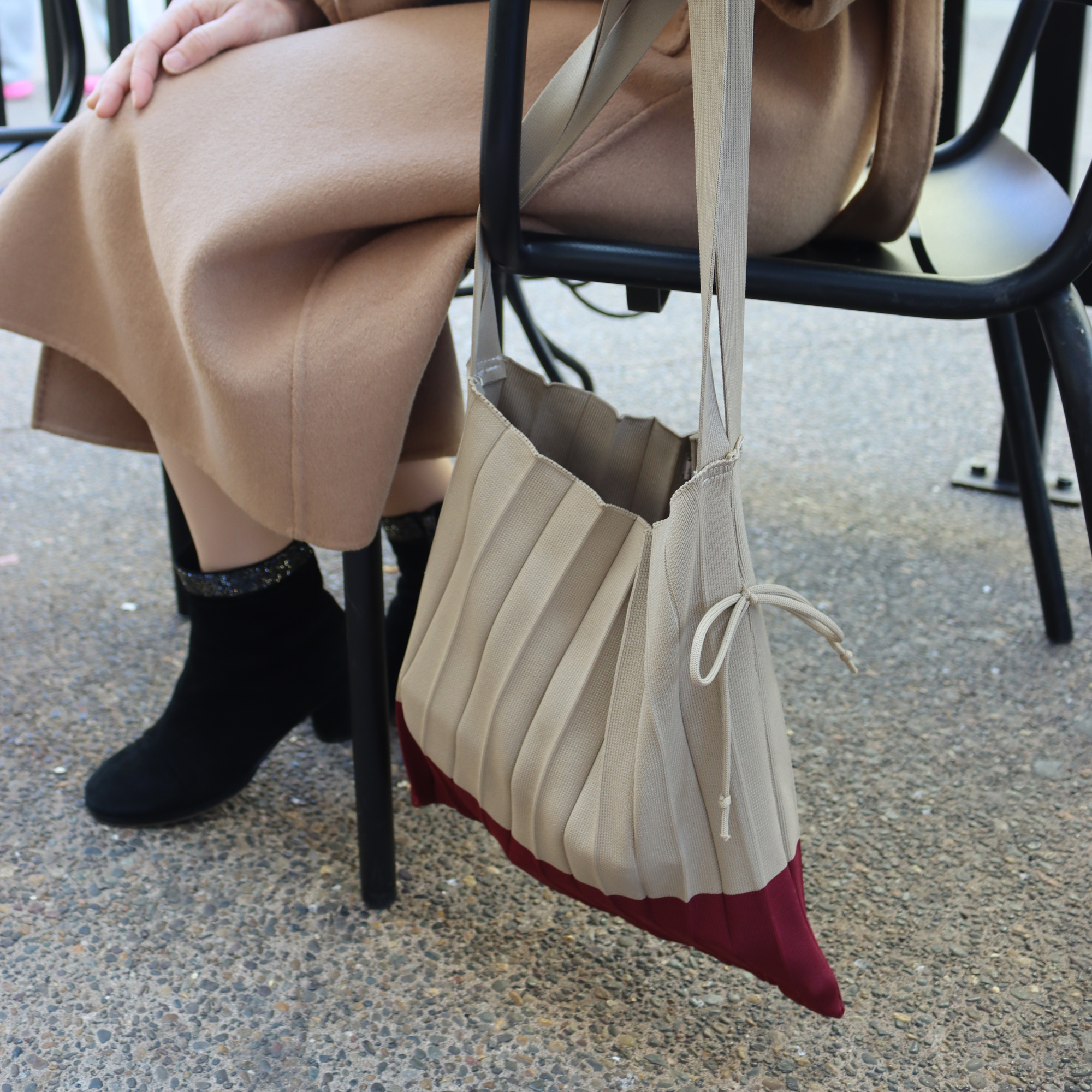 DrifWoo – Großhandel Tragetasche – Damen – Plissierte Strick-Tragetaschen Zurück zur Schule – Schulter-Shopper4