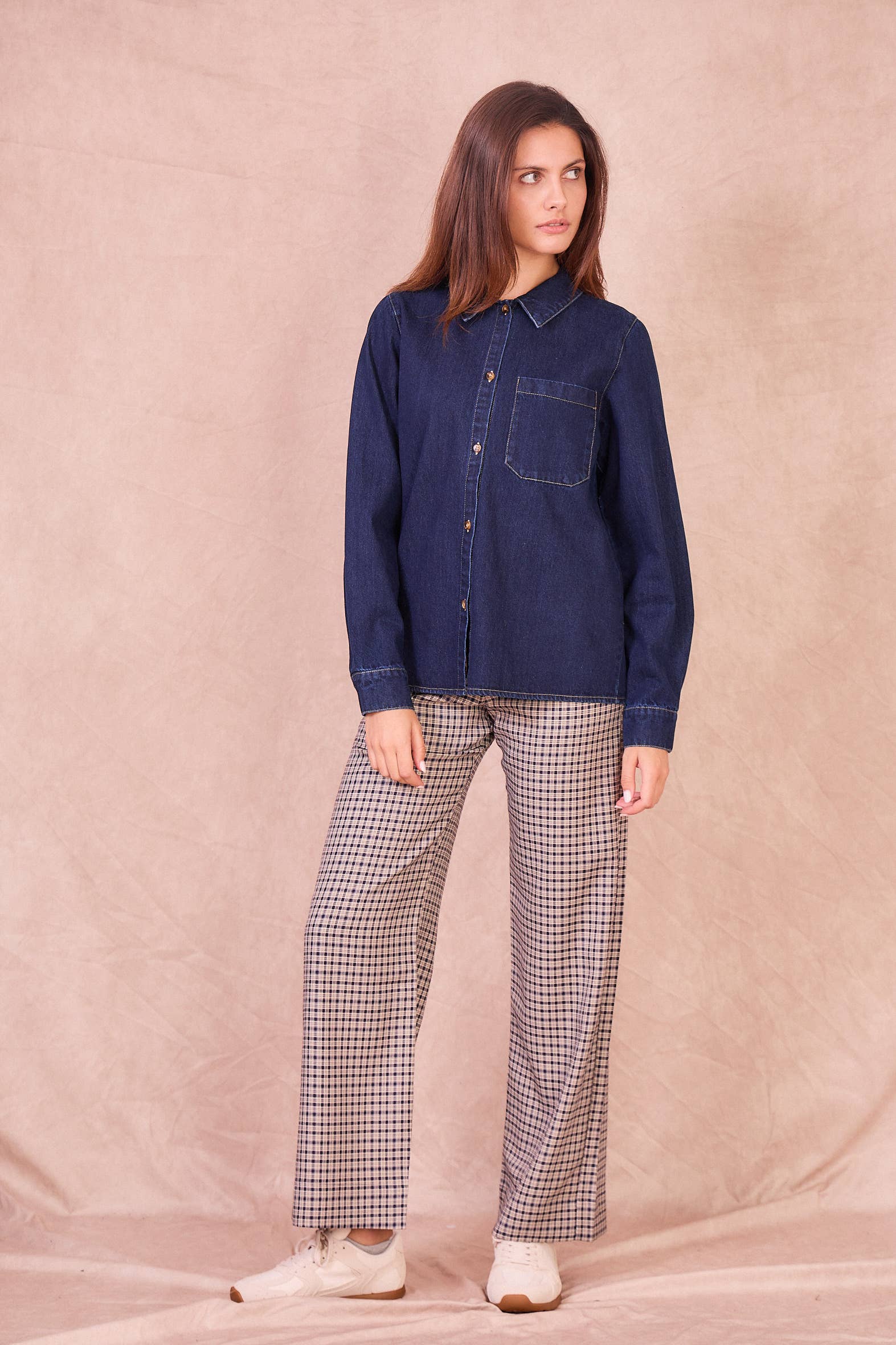 Calie Paris - Wholesale Button Down Shirt - Women's - ALERIA – 100% Cotton Denim Shirt0