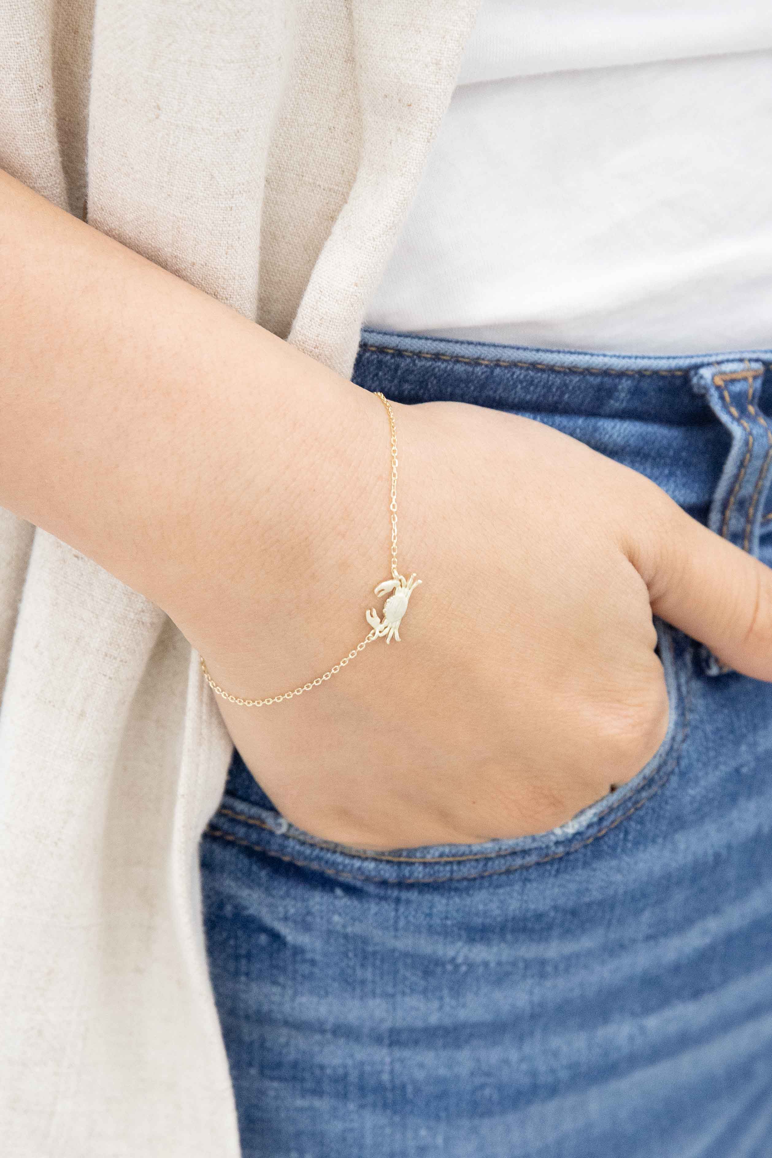 Lovoda - Wholesale Charm/Dangle Bracelet - Maryland Crab Bracelet (18K & 24K Gold)1
