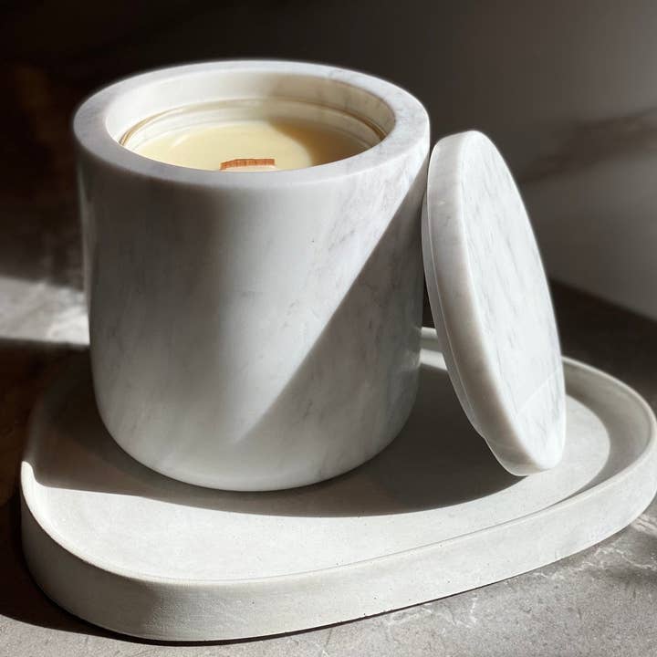 VÅL CO. - Wholesale Candle holder - Refillable Luxury Natural Stone Marble Candle Holder1