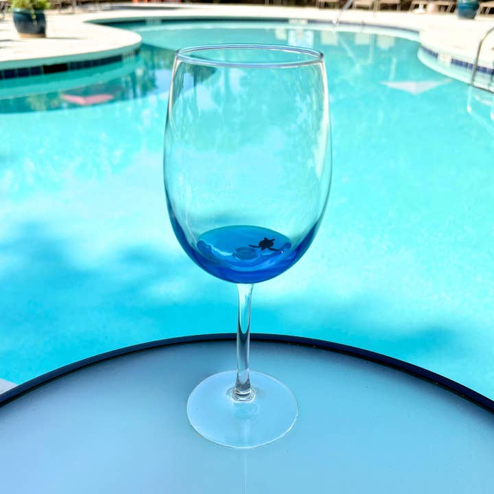 Beach, Cats & Wine - Wholesale Wine Glass - Sea Turtle Resin Ocean Inspired Glassware (Multiple Sizes)1