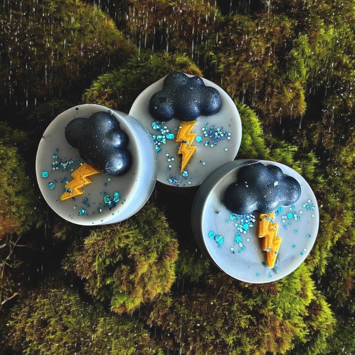 Petrichor Wax Melt for wholesale by Pippie Melts