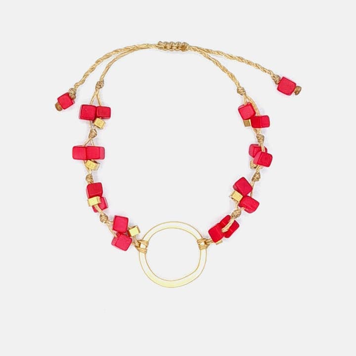 Pretty Pink Eco-Jewellery – wholesale Beaded bracelet – Dainty Tagua Bracelet3