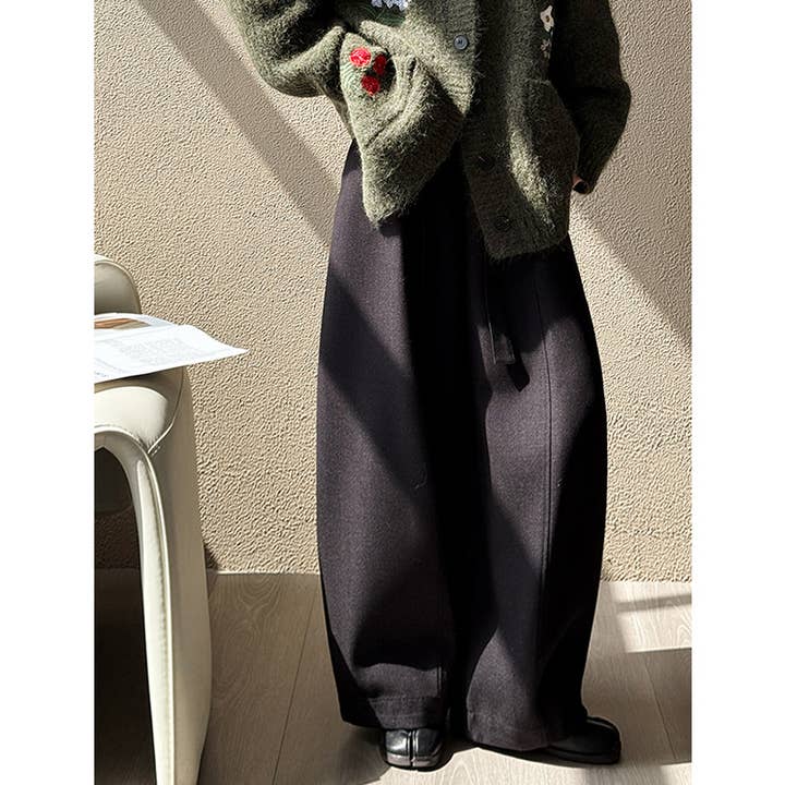 UZ Wholesale Store – wholesale Byxor - Dam – Högmidjade vida byxor i enfärgat3