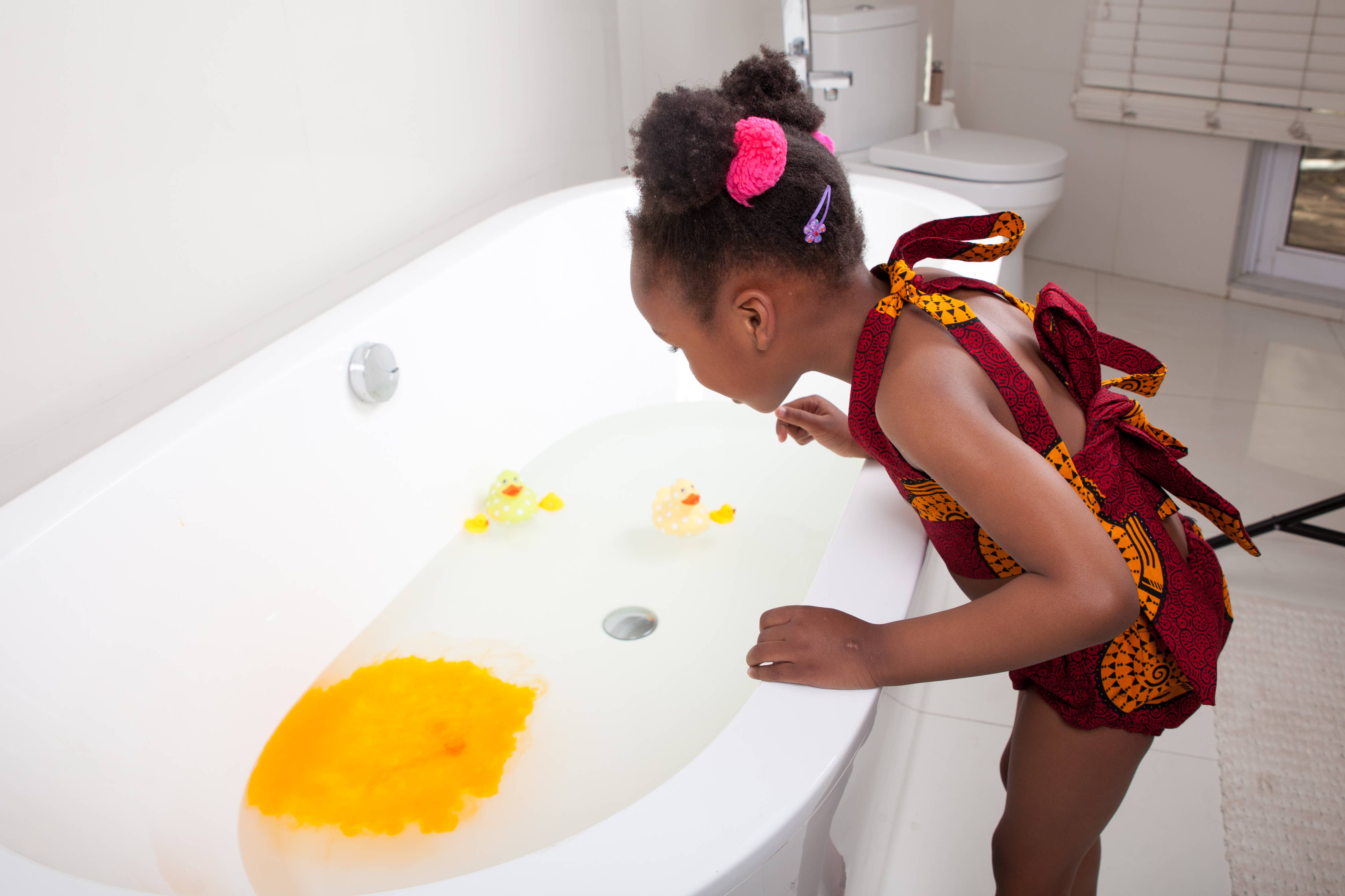 Afri-Imports - Wholesale Bath Bomb/Fizz - FiZZleS - 3 Pack Colourful Bath Magic for Kids (2 options)11