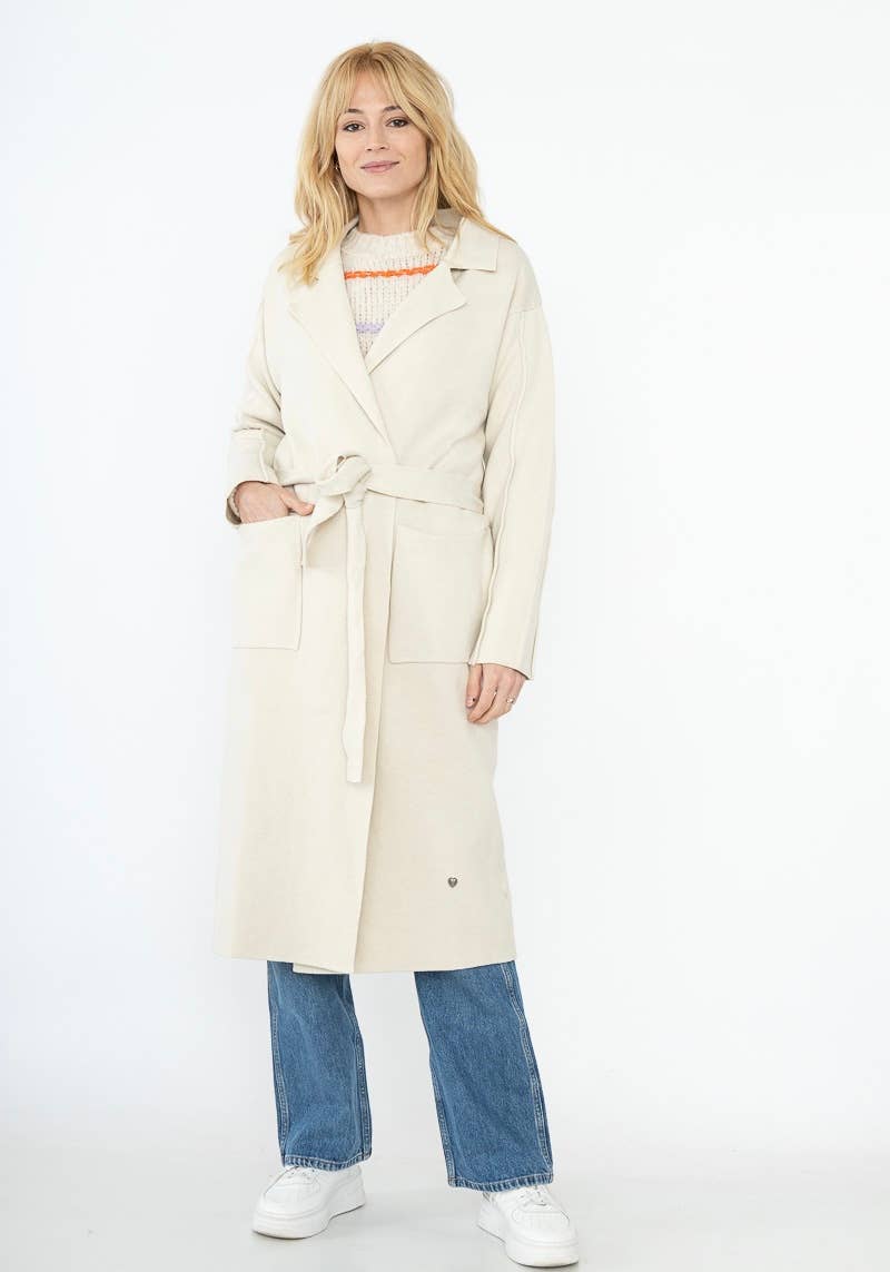 LINEN & COTTON HOUSE - Wholesale Coat - Women's - Classic knitted coat 13103. FALL WINTER CLOTHING16