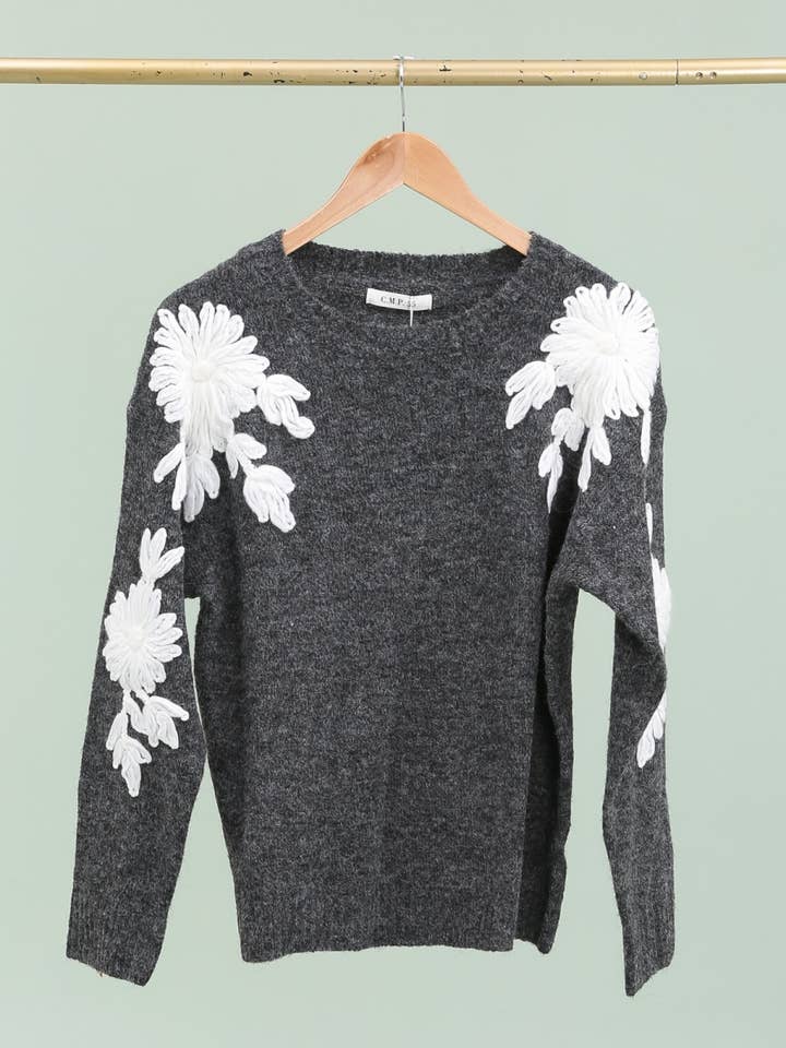 DIX-ONZE - Vendita all'ingrosso Maglione tricot - Donna - Maglione Morbido con Fiori Ricamati – Dettaglio in Rilievo4