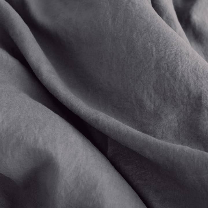 Linen Tales - Wholesale Sheet Set - Dark Grey Linen Sheet Set