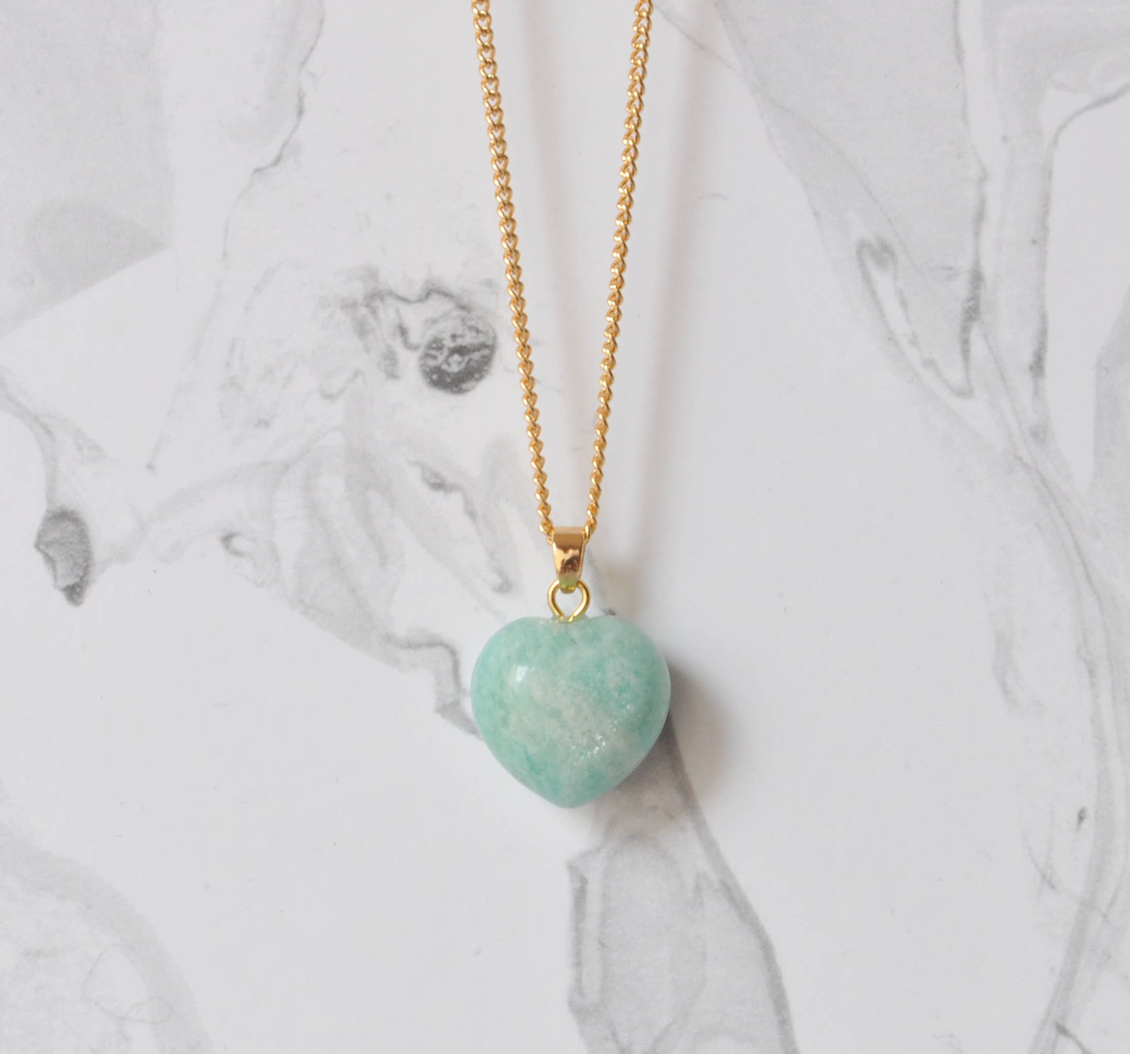 Libby & Smee - Wholesale Pendant/Charm Necklace - Crystal Gemstone Heart Necklace on Gold Chain0