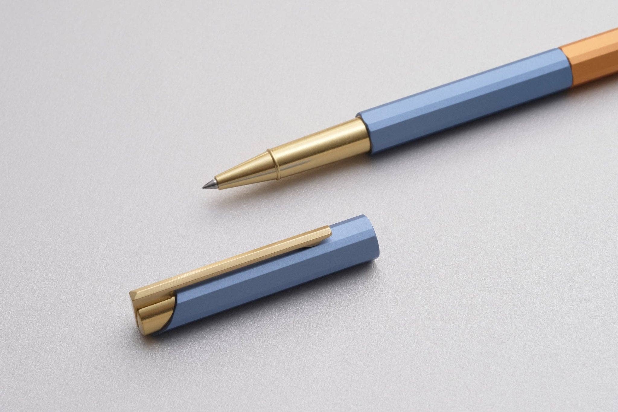 ENTREPÔT – wholesale Pen – YSTUDIO - Glamour Evolve Bihex Rollerball Pen4