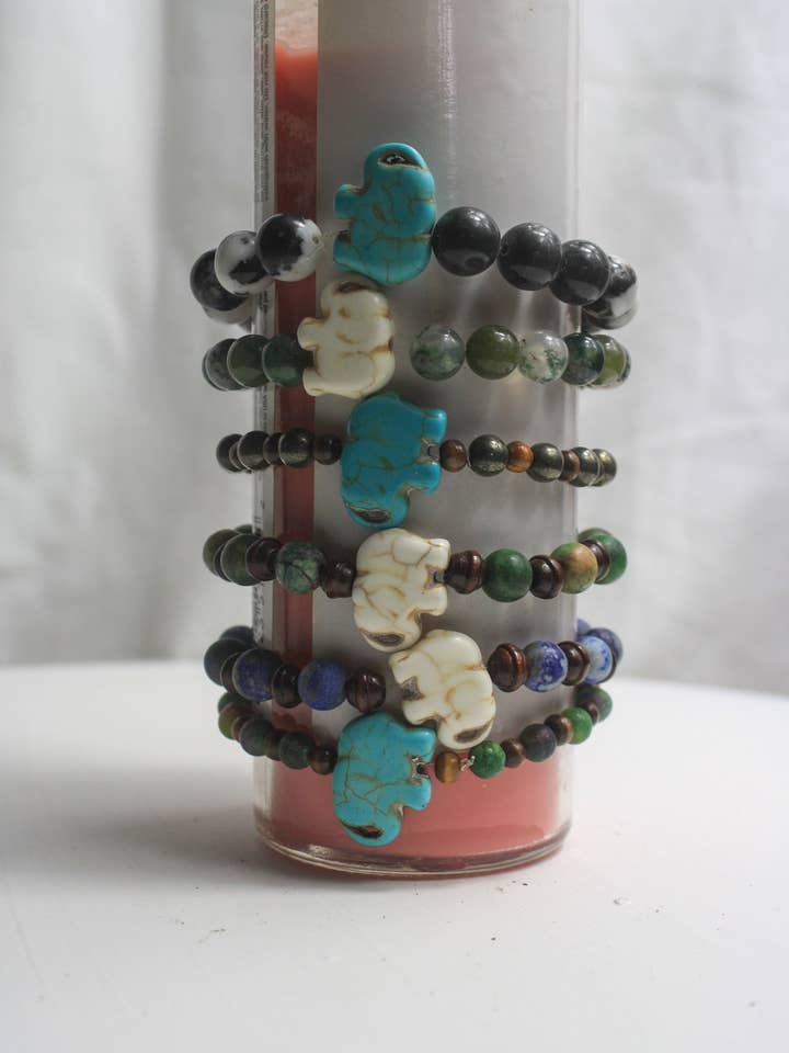 Bracelet Ibis pour la vente par Hearts Undone