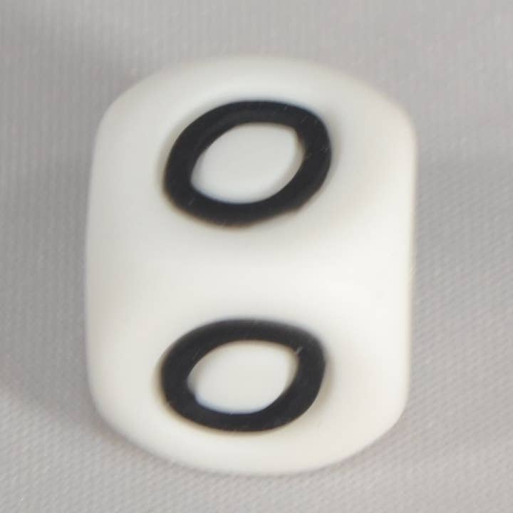 Perle Silicone Pour Attache-Sucette - Lettre O for wholesale by Irréversible