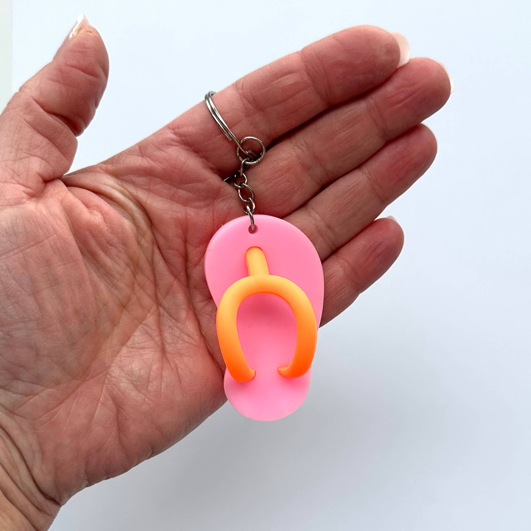 iconic mi – wholesale Keychain – Women's – Silicone Flip Flop Keychain Accessory Light Pink0