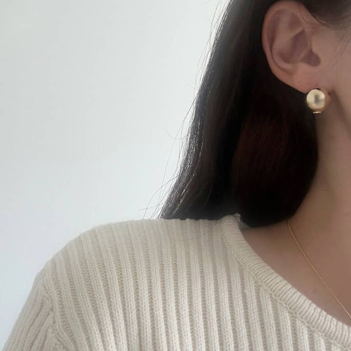 MOND HAUS - Wholesale Huggie Earrings - Anita Earrings | Puff Sphere Ball Snap Closure Huggie Hoop4