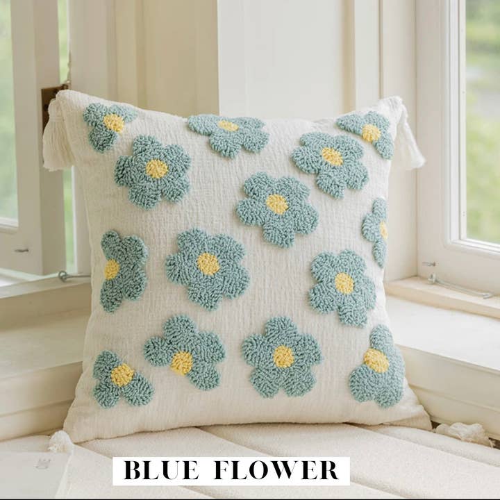Delmar Decor - Wholesale Throw Pillow Cover - Tufted Spring Pillows 1
