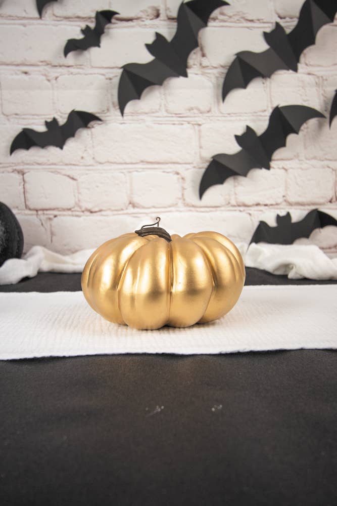 Tim&Puce Factory - Wholesale Decorative Tabletop Object - SMALL GOLDEN PUMPKIN2