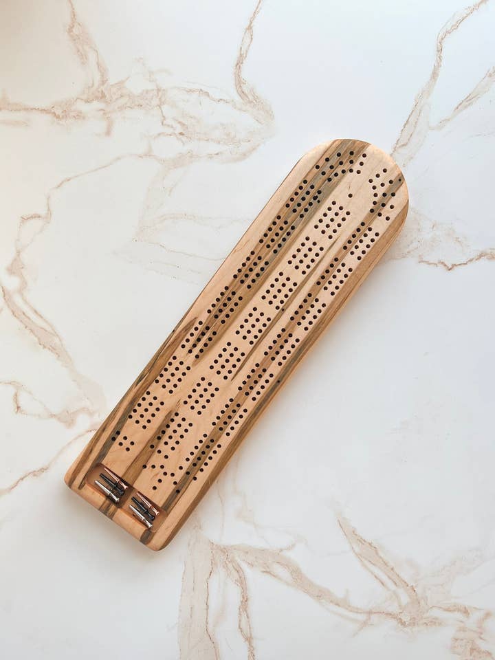 Cribbage Board with Magnetic Peg Tray for wholesale by Camino Woodshop