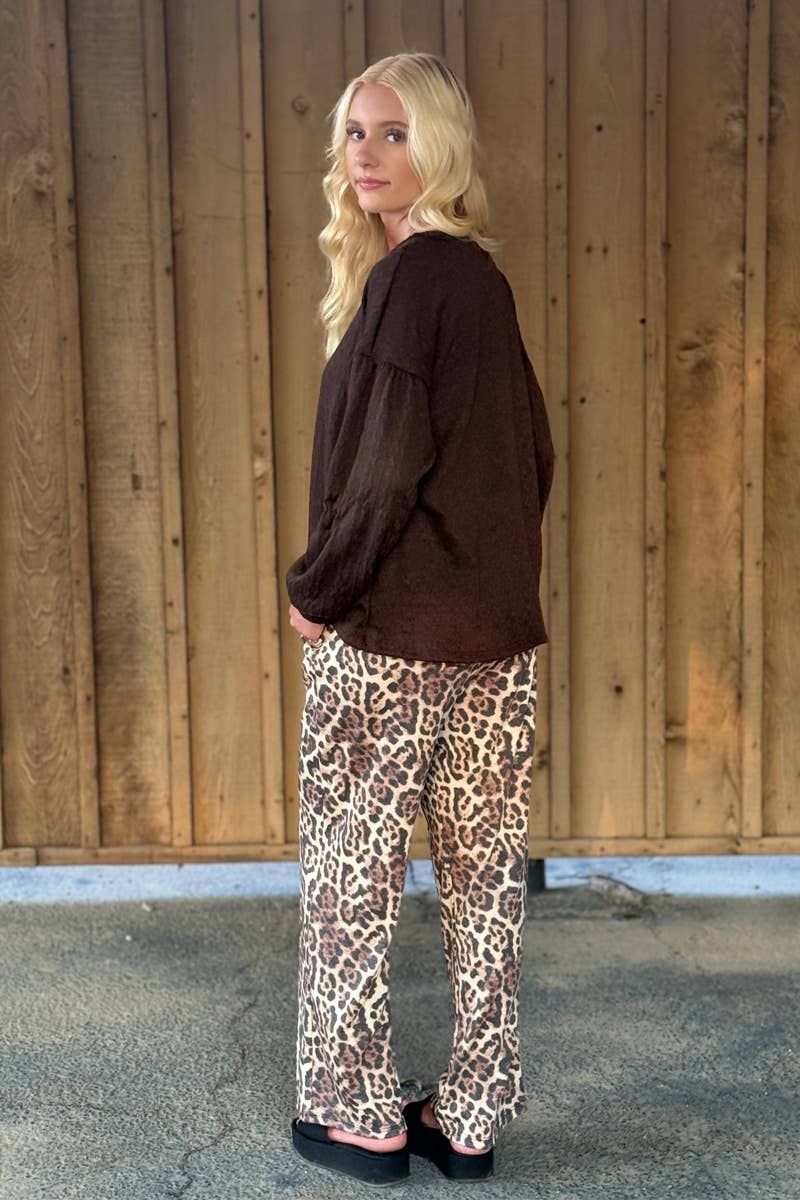 24-Hrs Fashion - Wholesale Pants - Women's - Leopard Print Pants With Side Pockets 1