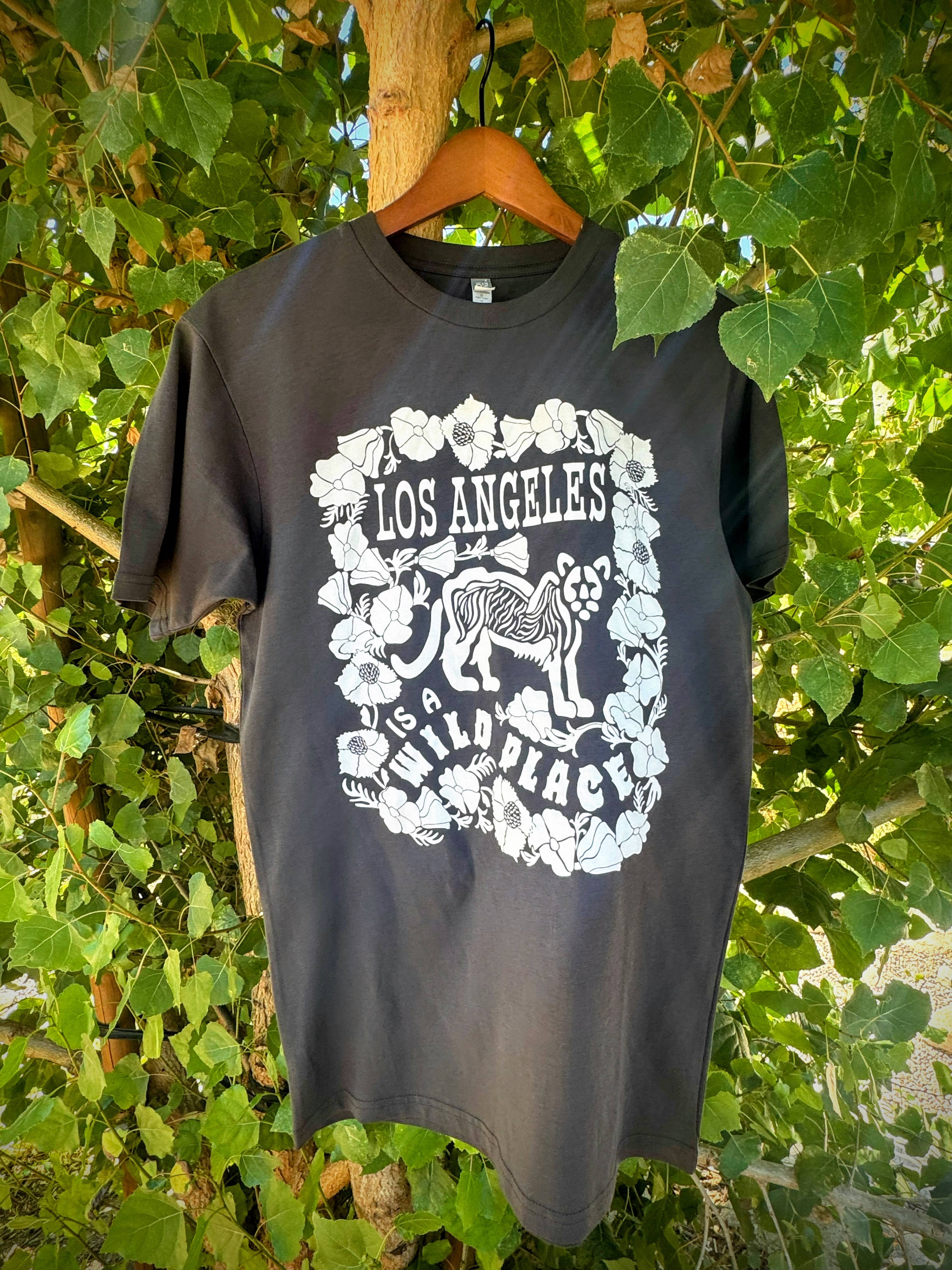 LA Is Not A Desert - Wholesale Screen Printed T-Shirt - Women's - Los Angeles Is A Wild Place T-shirt1