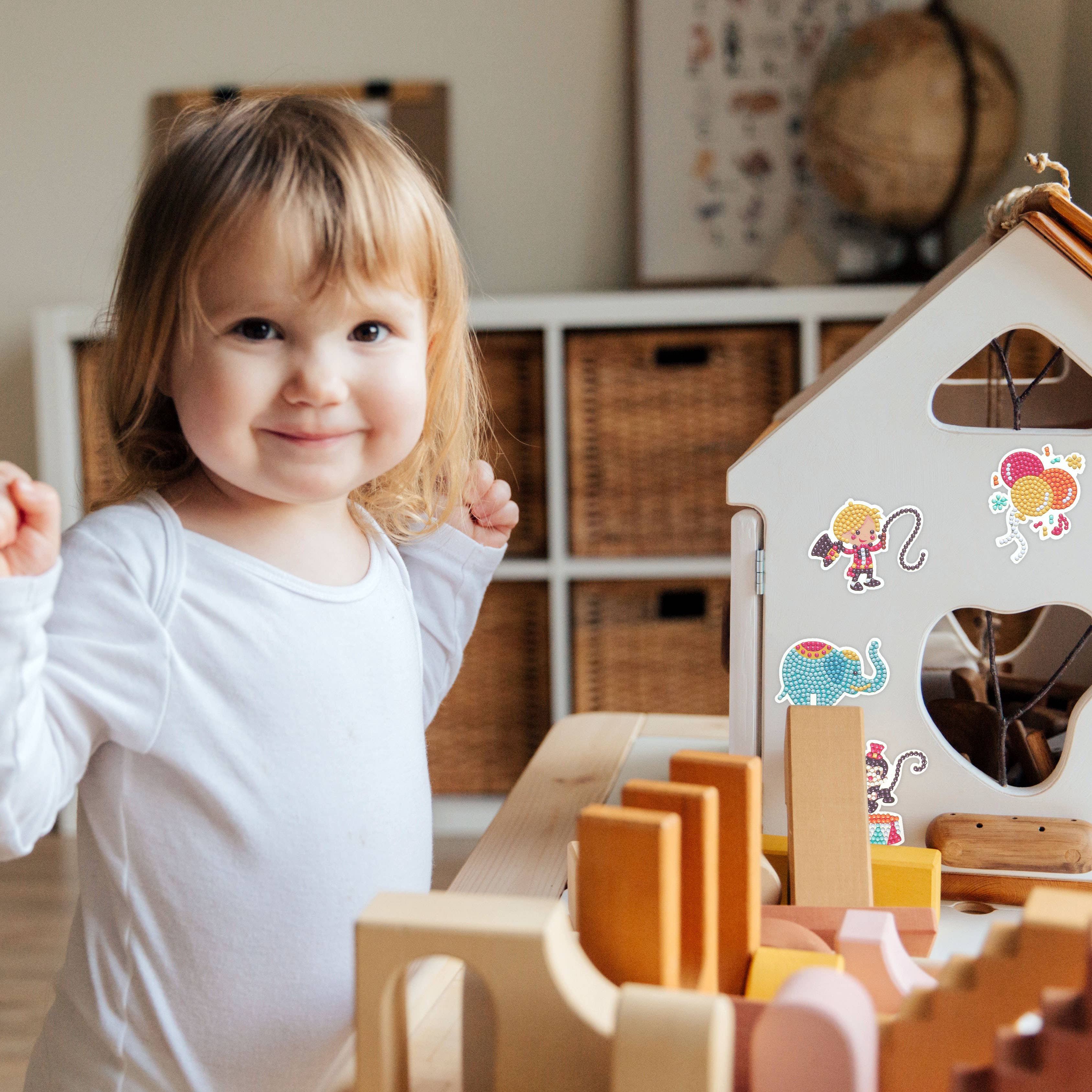 Busy Charlie LLC - Wholesale DIY Craft Kit - Kids - 5D Diamond Painting Kit for Kids - Circus Night4